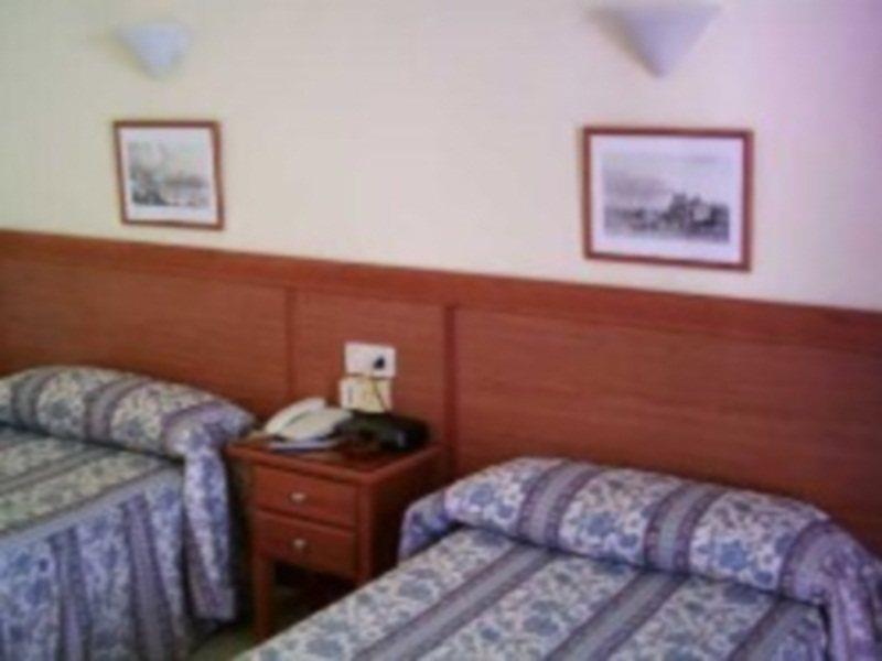 Hotel Cabello Torremolinos Eksteriør bilde